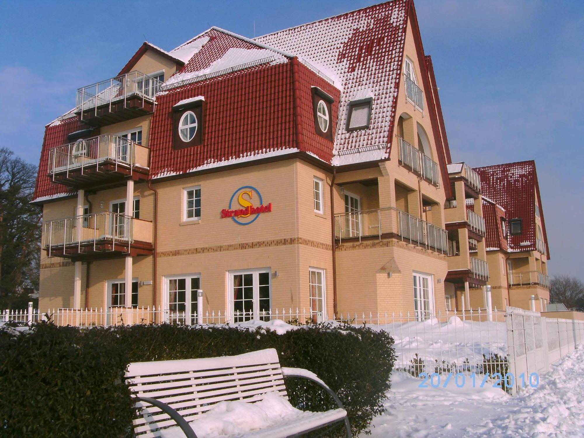 Strandhotel Grömitz Екстериор снимка